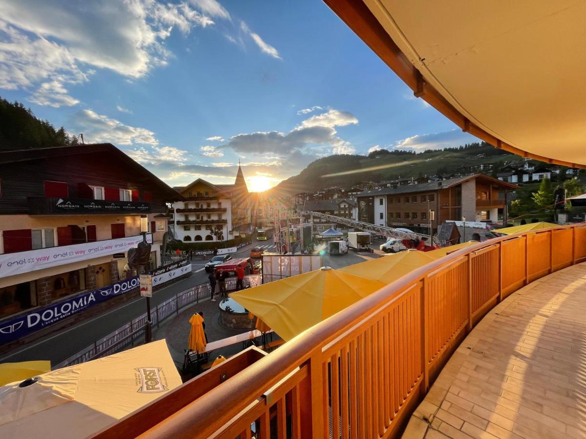 Hotel Des Alpes Selva di Val Gardena Exterior foto